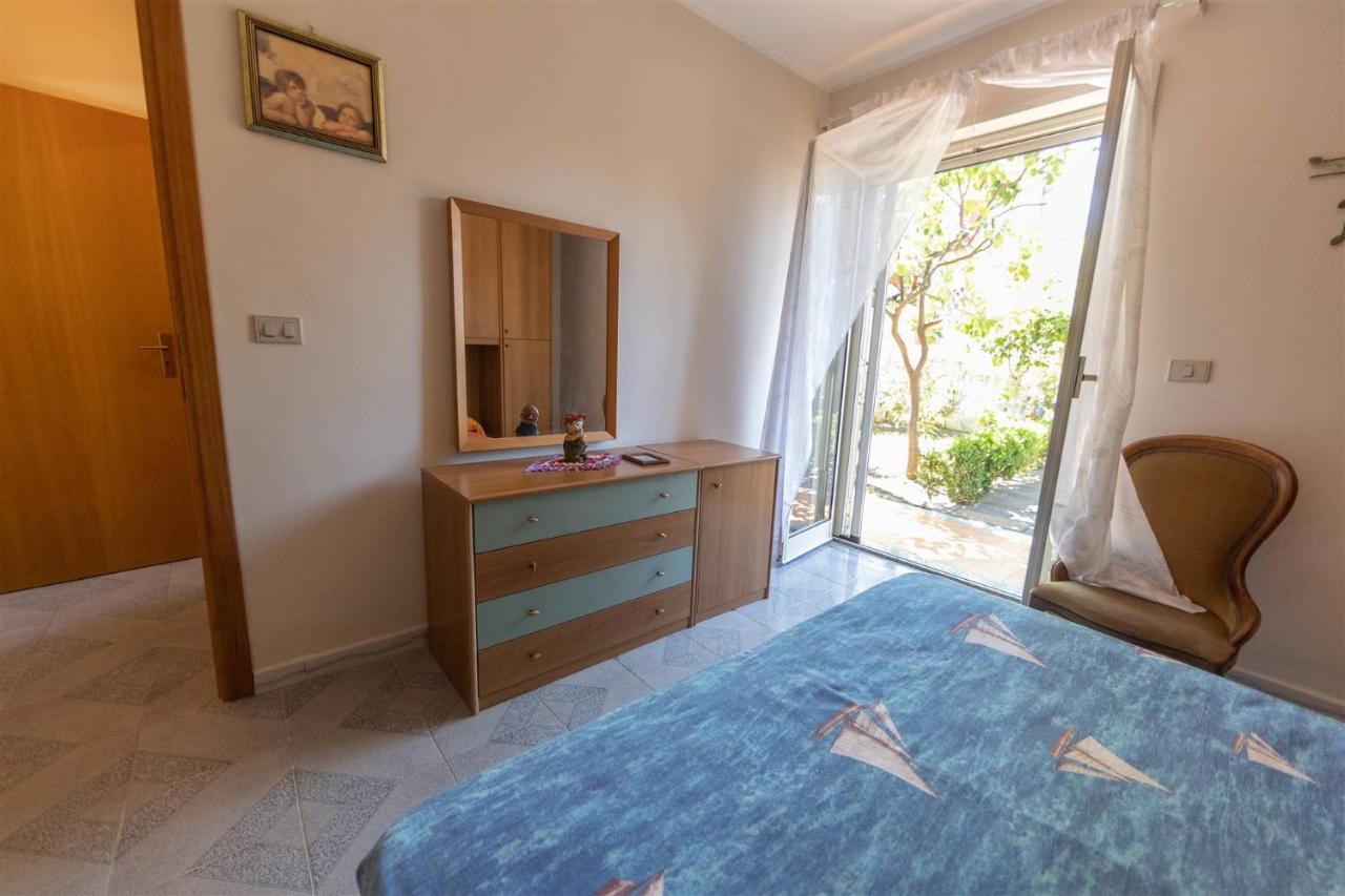 Апартаменты Villino Con Giardino Terrazzo E Parcheggio Privato Маскали Экстерьер фото